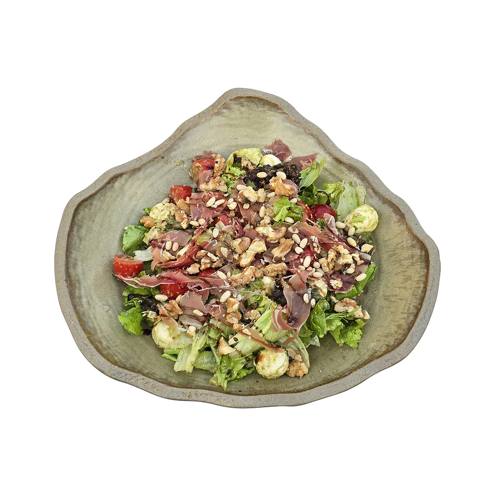 САЛАТА „КОРСИКА“